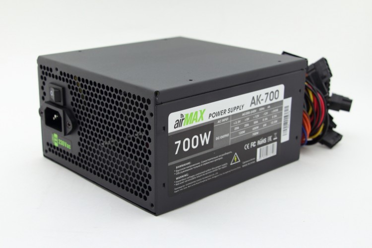 Блок питания 700Вт AirMax ,AK-700W,20+4pin/4+4pin/PCI-E 6+2 pin*1/SATA x4/Molex x2,oem