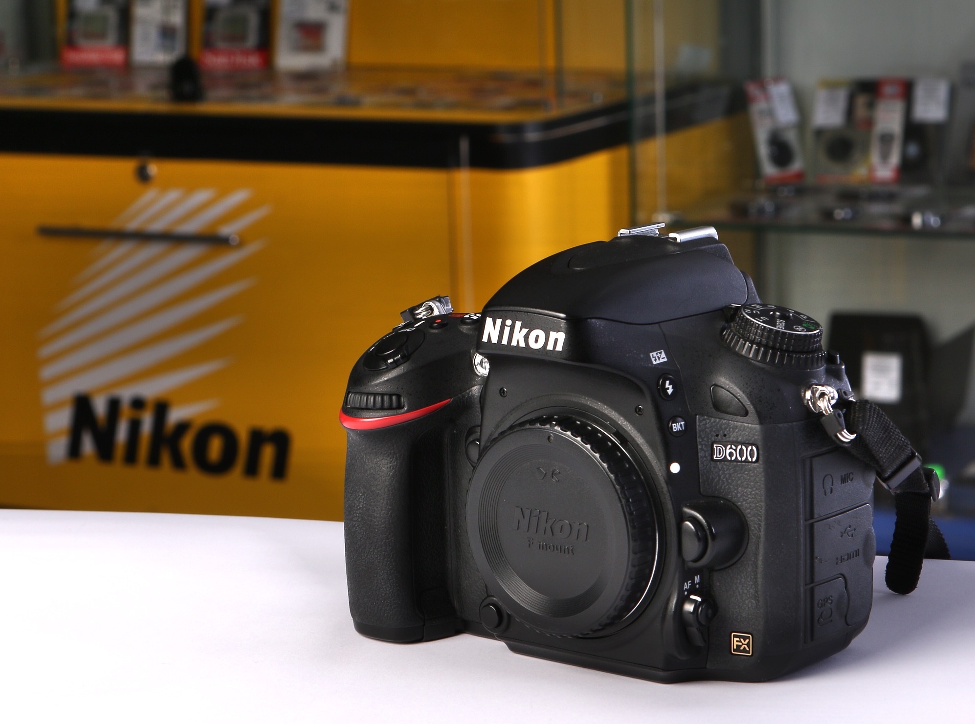 Фото Аренда фотоаппарата Nikon D600 в Сочи. Фотопрокат Икс-про